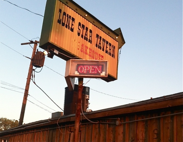 Lone Star Tavern keeps a Texas tradition burning bright