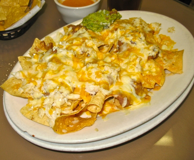Sergio&#039;s resurrects Siete Mares menu on Austin Ave.