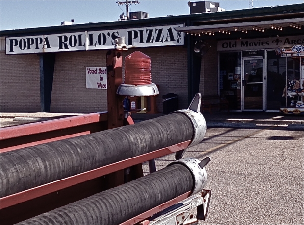 News and notes: mystery on the menu at Poppa Rollo&#039;s