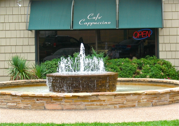 Cafe Cappuccino on Bosque staying put ... for now