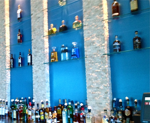 Hotel Indigo&#039;s Brazos Bar &amp; Bistro part of hotel bar lore