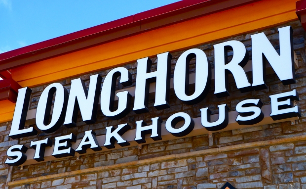 Monday recon: Longhorn Steakhouse is open