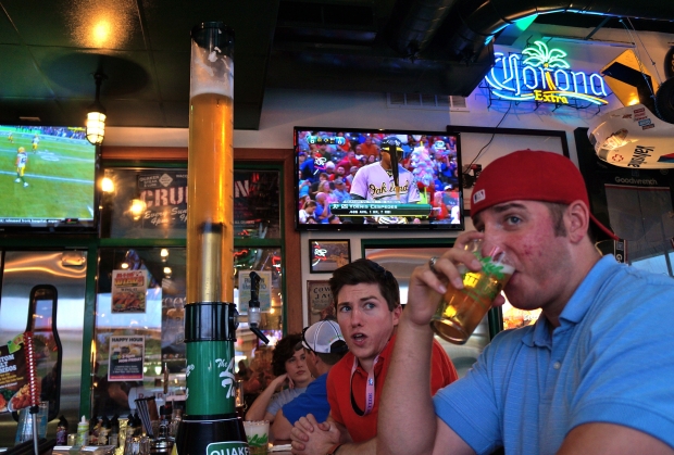 Quaker Steak &amp; Lube throws perfect game