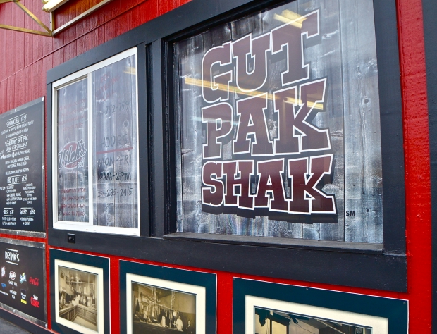 Vitek&#039;s Gut Pak Shak opens on Franklin